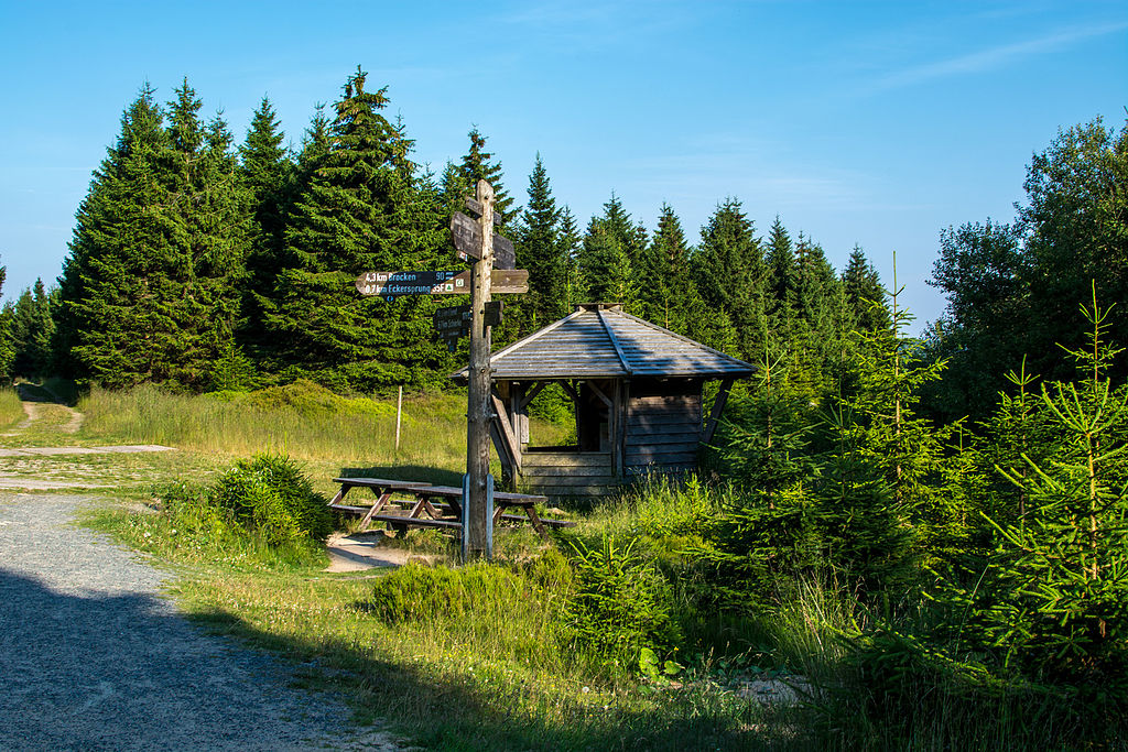 Stempelstelle 168: Dreieckiger Pfahl